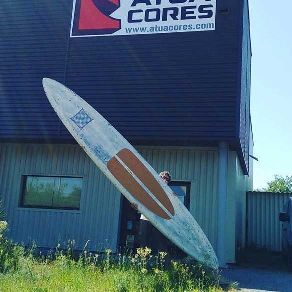 pain mousse PSE paddleboard 14' pré shapé en machine 3D Atua